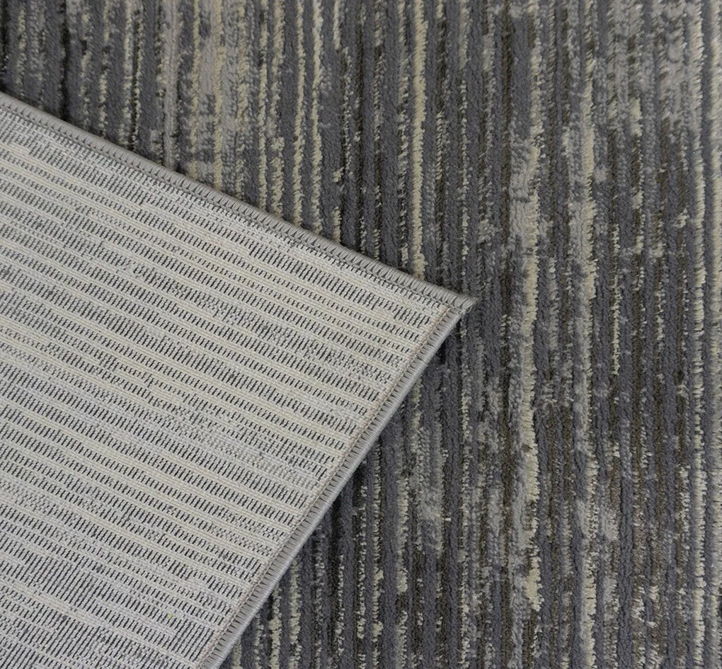Koberec Esprit 3605 GREY – sivý vzorovaný obdĺžnik Rozmer: 140x190 cm