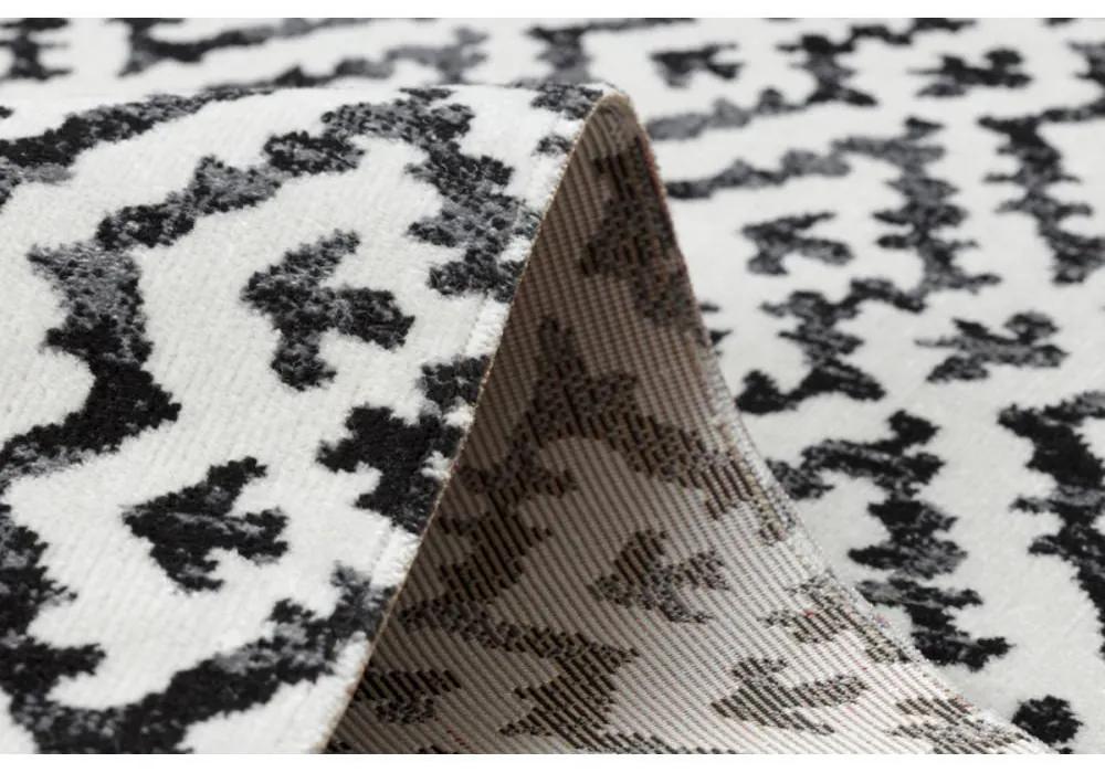 Kusový koberec Fabio čierno krémový 120x170cm