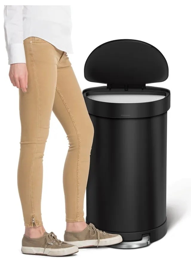 Pedálový odpadkový kôš z nerezovej ocele 45 l – simplehuman