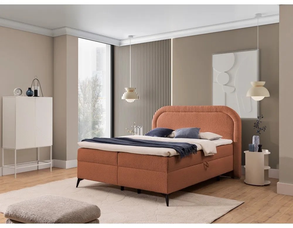 Oranžová boxspring posteľ s úložným priestorom 160x200 cm Ornes – Ropez