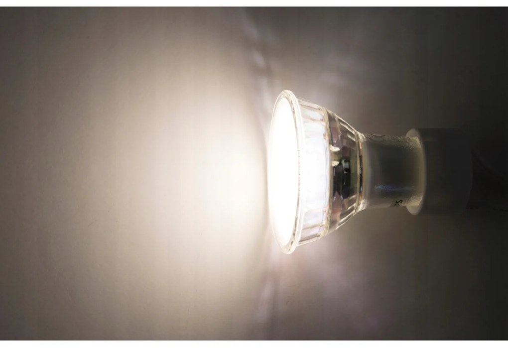 LED žiarovka Philips Corepro GU10 - 4,9 W - 550 Lm - neutrálna biela - Premium