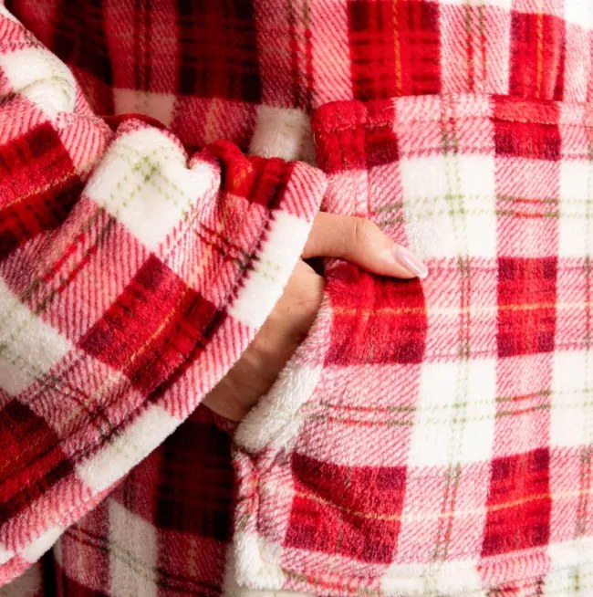 Deka ARNO s rukávmi, červená / biela 758089