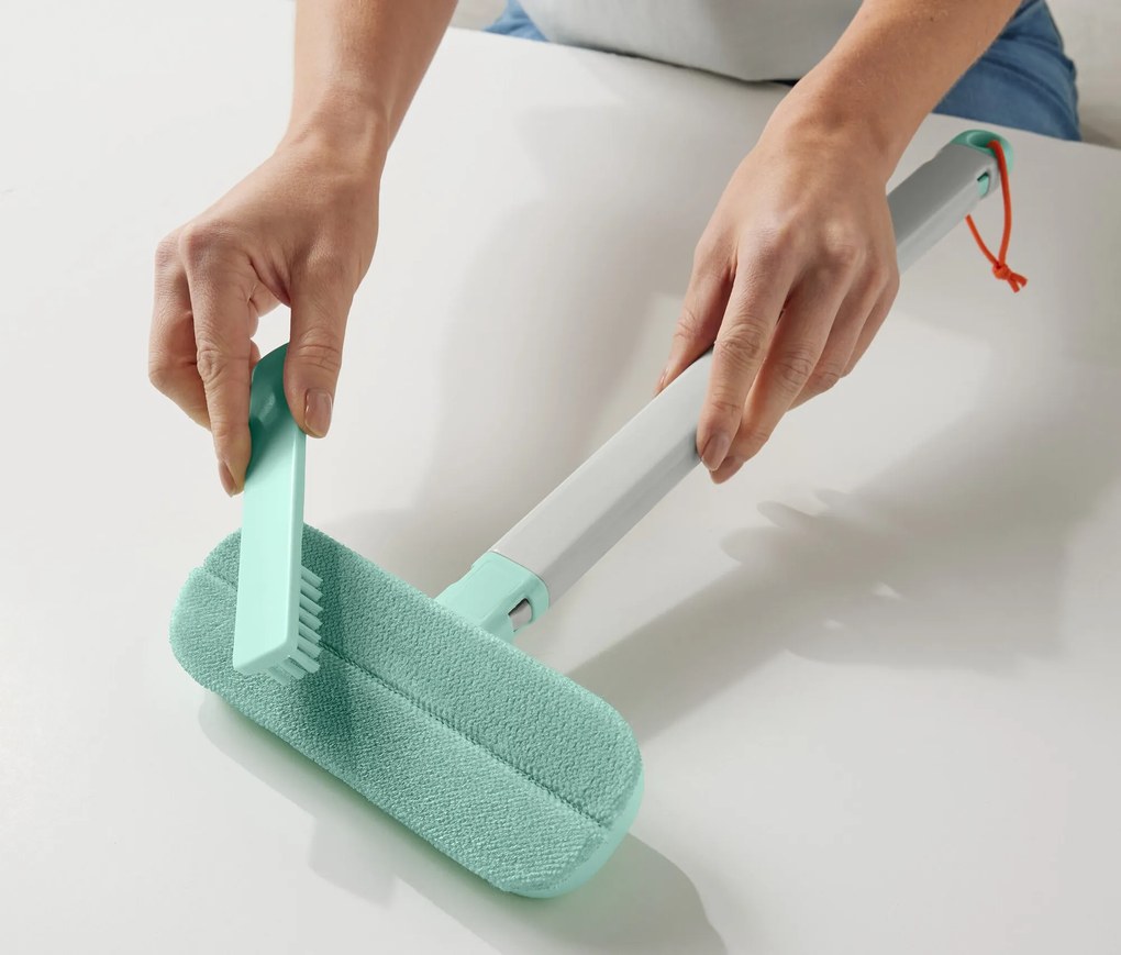 Zázračný čistič na textílie 4 v 1