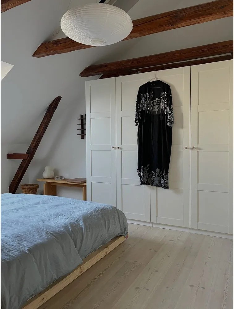 Dvojlôžková posteľ z borovicového dreva s roštom 160x200 cm Dock – Karup Design