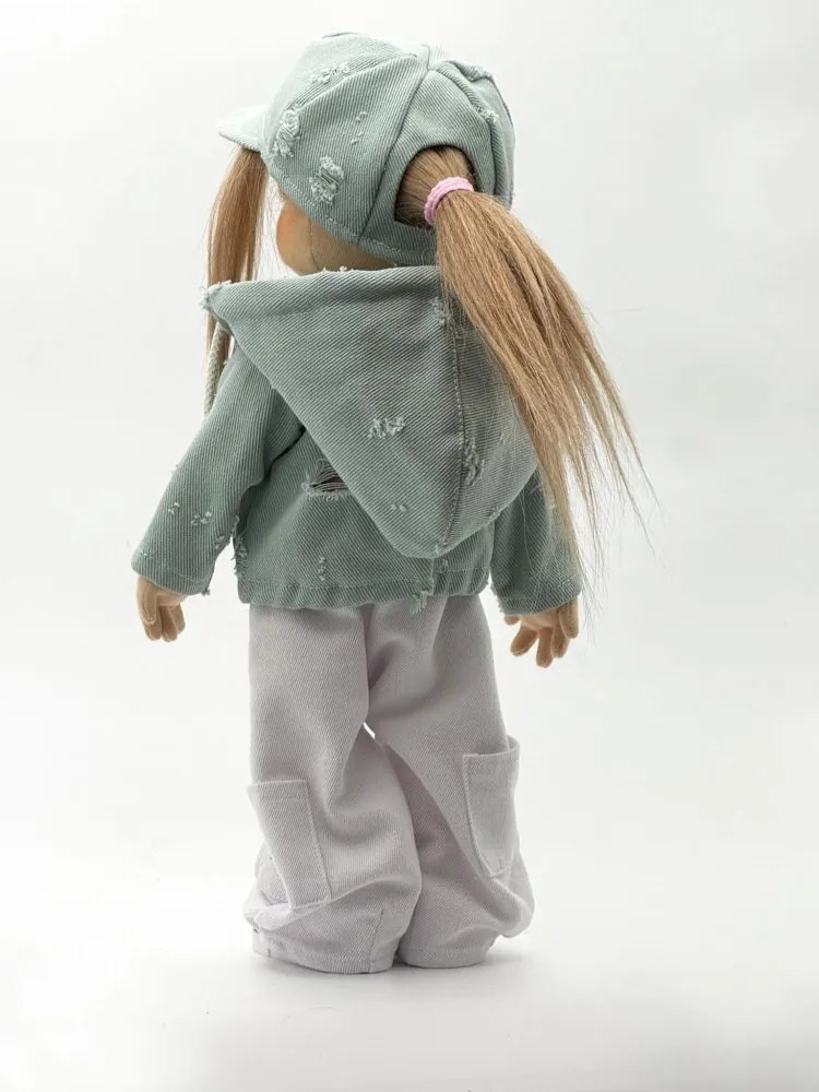 Bábika Beverly 40 cm Varianta 1