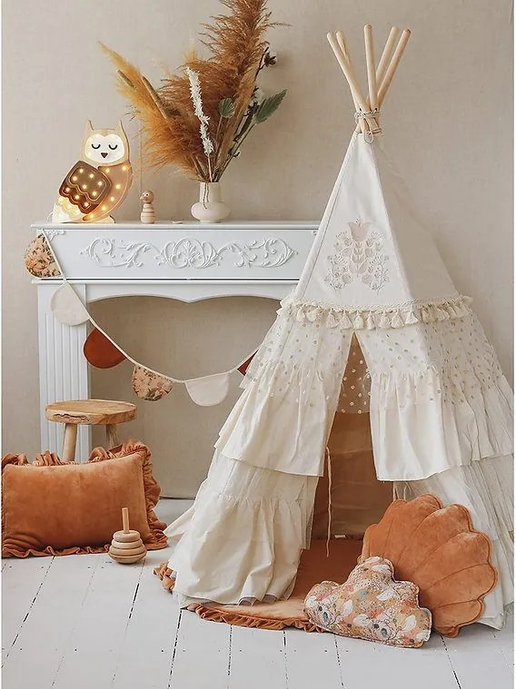 Boho stan teepee s volánikmi a výšivkou béžový