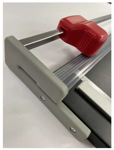 Rezačka Neolt Desk Trim Plus 150, čierna