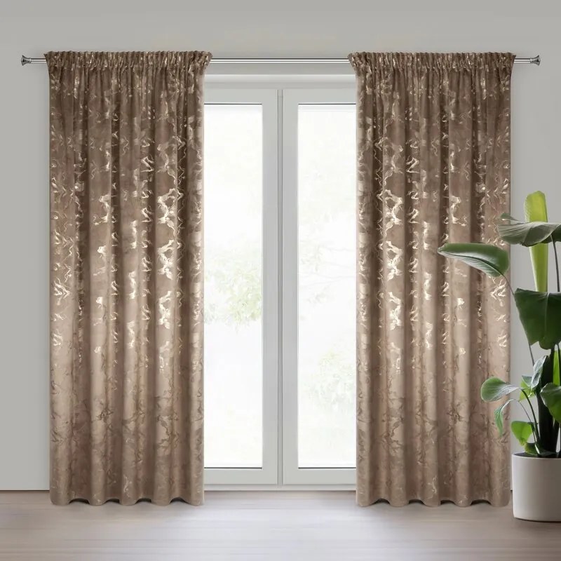 Dekorstudio Zamatový záves RAJA na riasiacej páske 140 x 270 cm v hnedej farbe