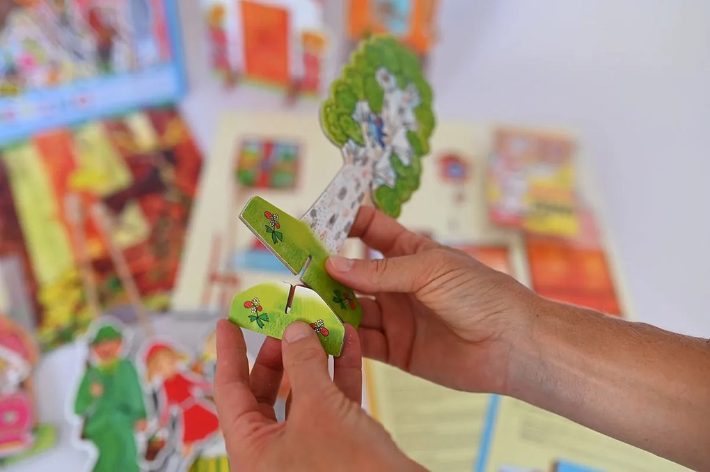 MARIONETINO Bábkové divadlo – Červená Čiapočka a Janko a Marienka (kompletný set, 9 bábok)