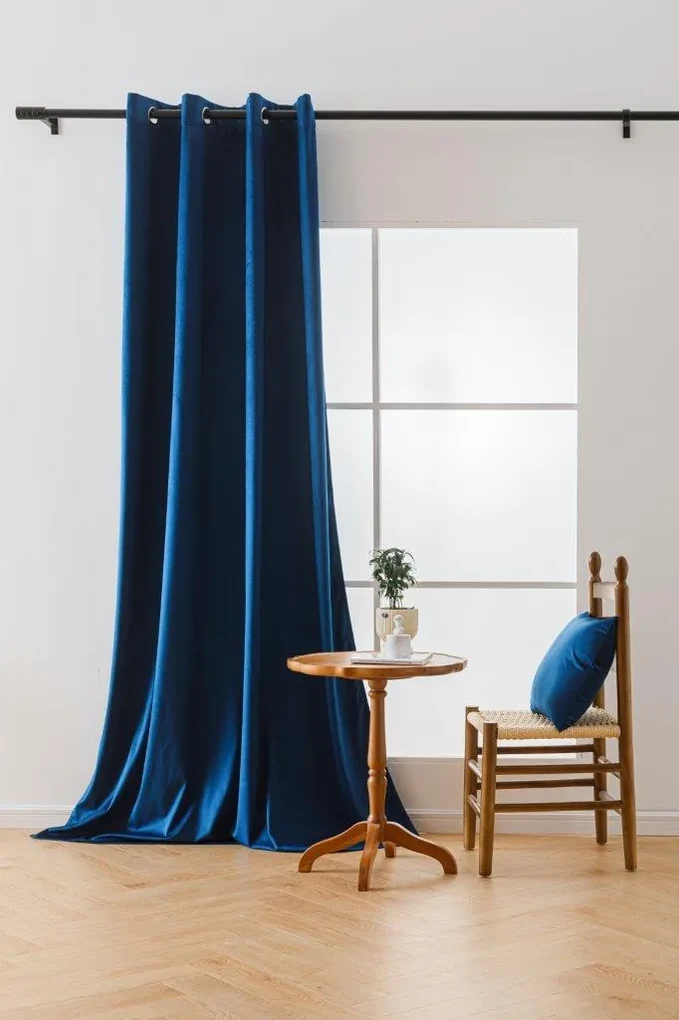Kráľovsky modrý zatemňovací záves VELVET 140x270 cm Zavesenie: Riasiaca páska