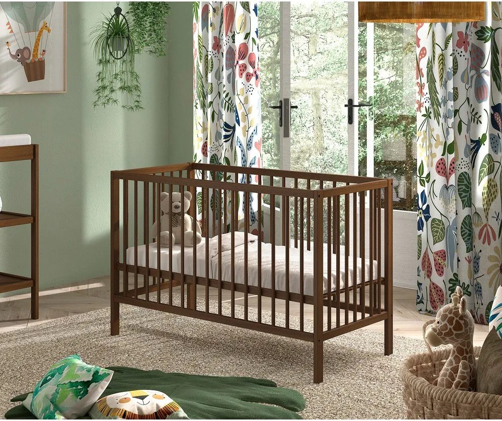 Hnedá postieľka z bukového dreva s nastaviteľnou výškou 60x120 cm Dino – Vipack