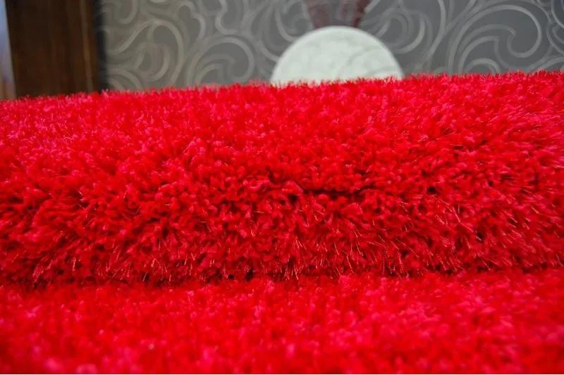 styldomova Červený koberec shaggy narin P901