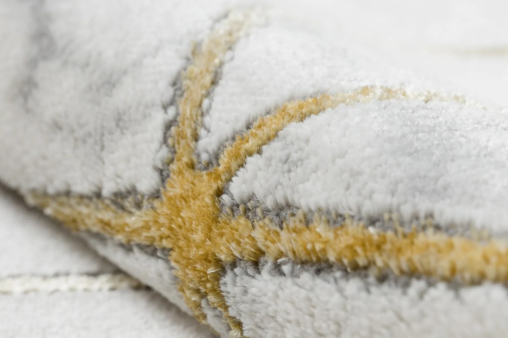 Koberec EMERALD exkluzívny 1014 glamour, kocky krémovo / zlatý