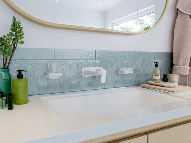 Hansgrohe Talis E, páková umývadlová batéria pod omietku, s výtokom 22,5 cm, biela matná, HAN-71734700