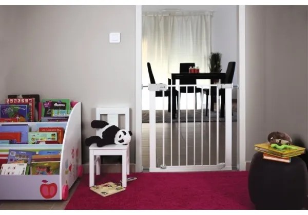 Safety 1st - Bezpečnostná zábrana AUTO CLOSE biela