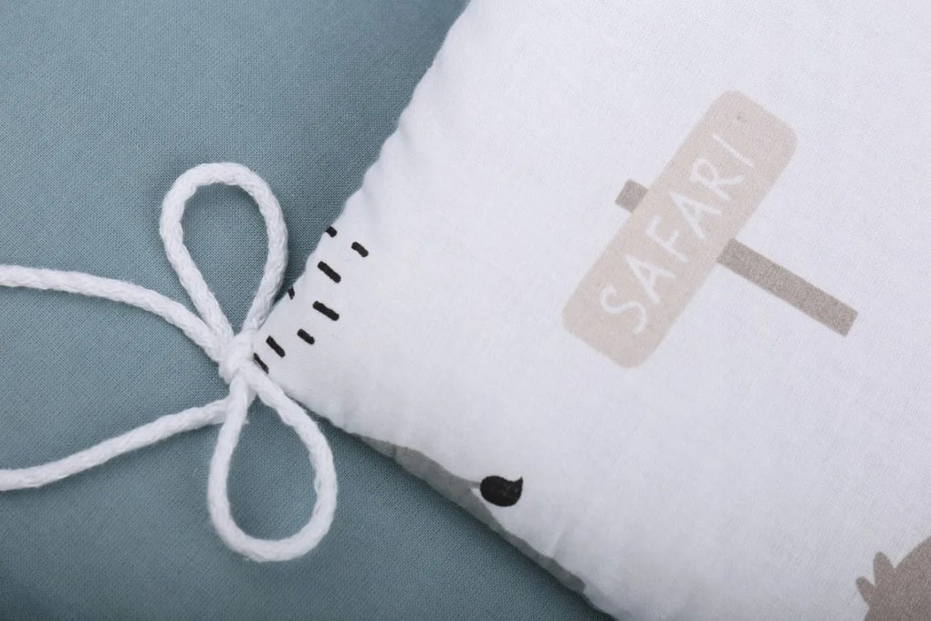 Ochranný mantinel do postieľky 180x30 cm BABYMAM PREMIUM - Na safari/zelená