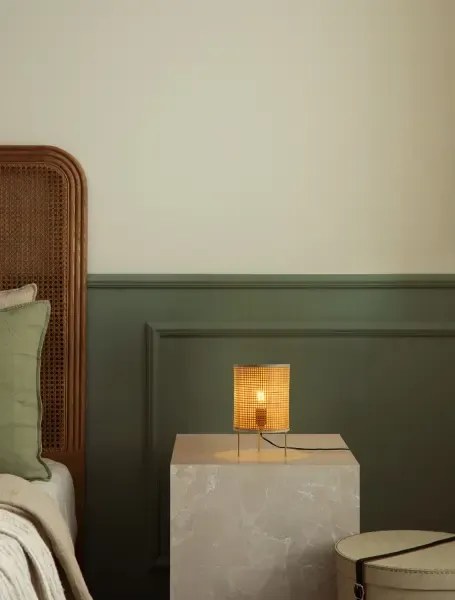 Dizajnová stolová lampa Canto prírodná