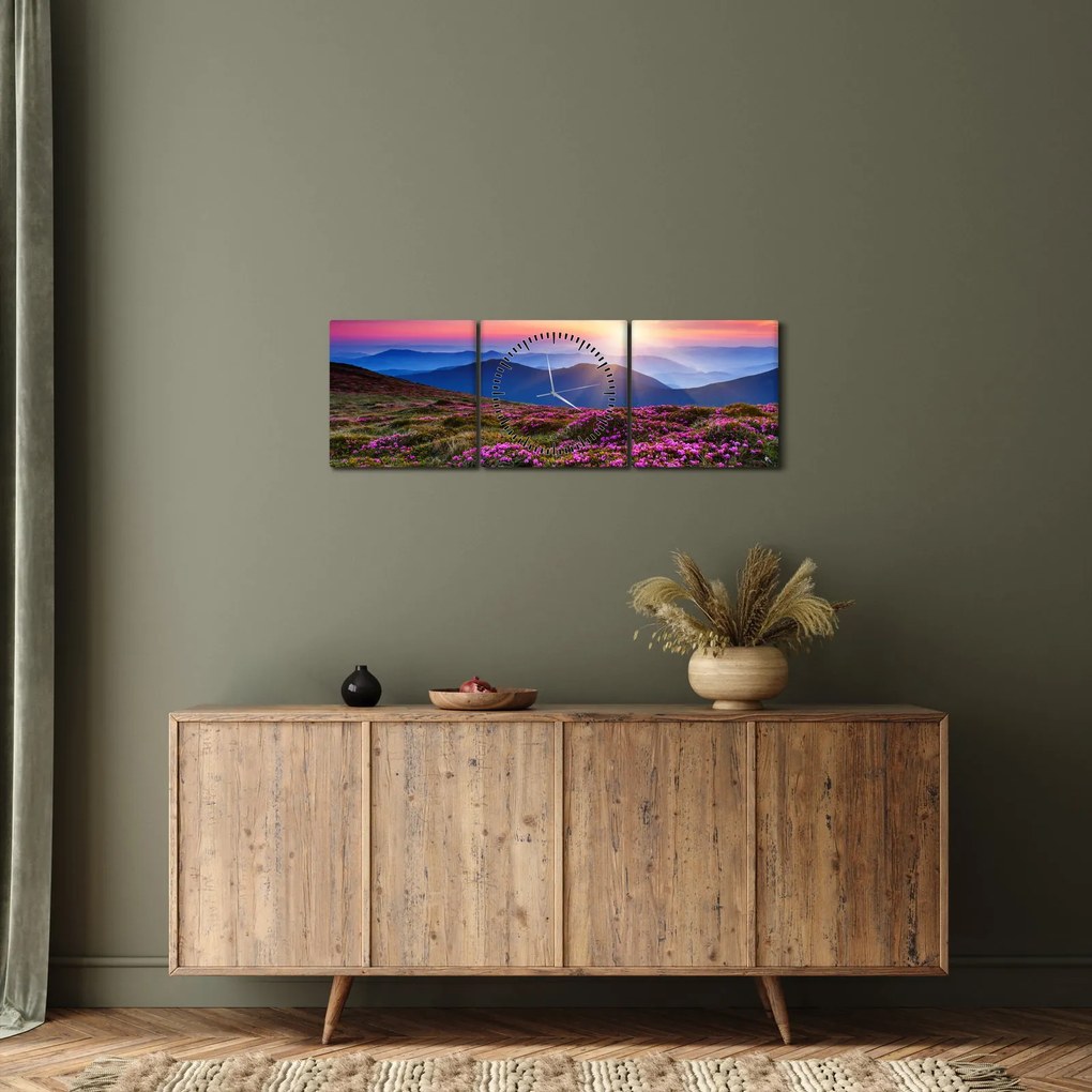 Obraz - Horská rozkvitnutá krajina (s hodinami) (90x30 cm)