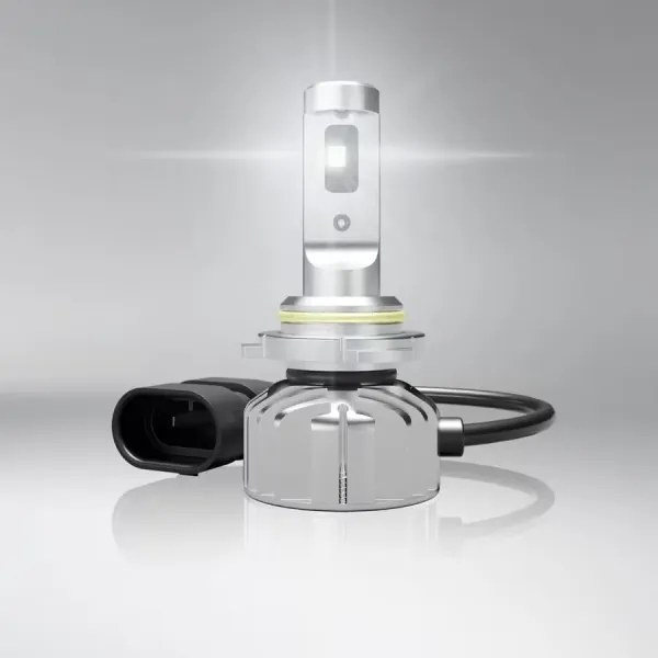 Sada 2× LED autožiaroviek NIGHT BREAKER SMART HB4 P22d/10W/12V 6000K - Osram