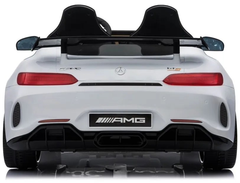 RAMIZ ELEKTRICKÉ AUTÍČKO MERCEDES-BENZ GT R 4 x 4 - LAKOVANÉ - BIELE - 4 x RS550PH-12V - 2 x 12V/7Ah - 2023