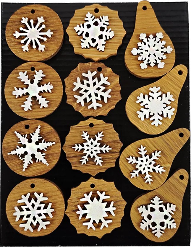 AMADEA Drevené ozdoby z masívu s vločkou, 12 ks - MIX druhov v sáčku, 3 cm