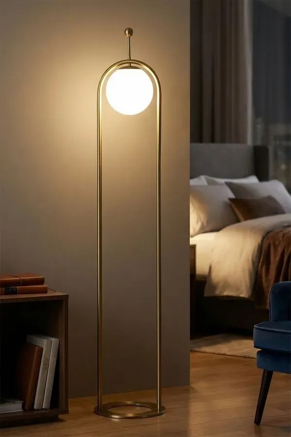 Stojacia lampa Glamy 168 cm biela/zlatá