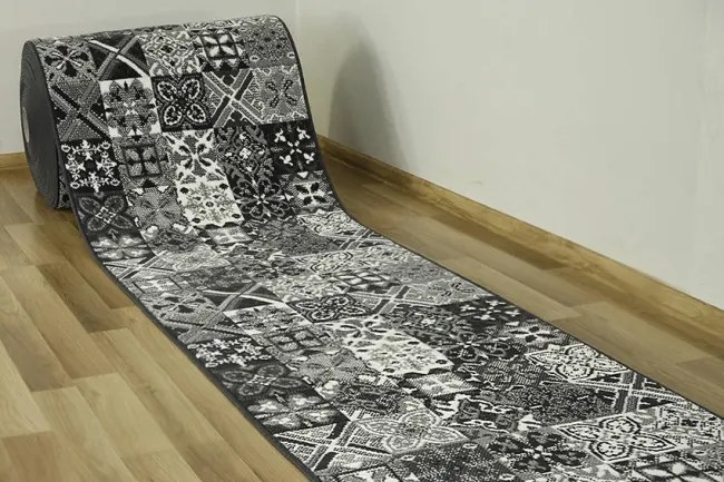 Behúň Luna 503754/89922 - patchwork sivý