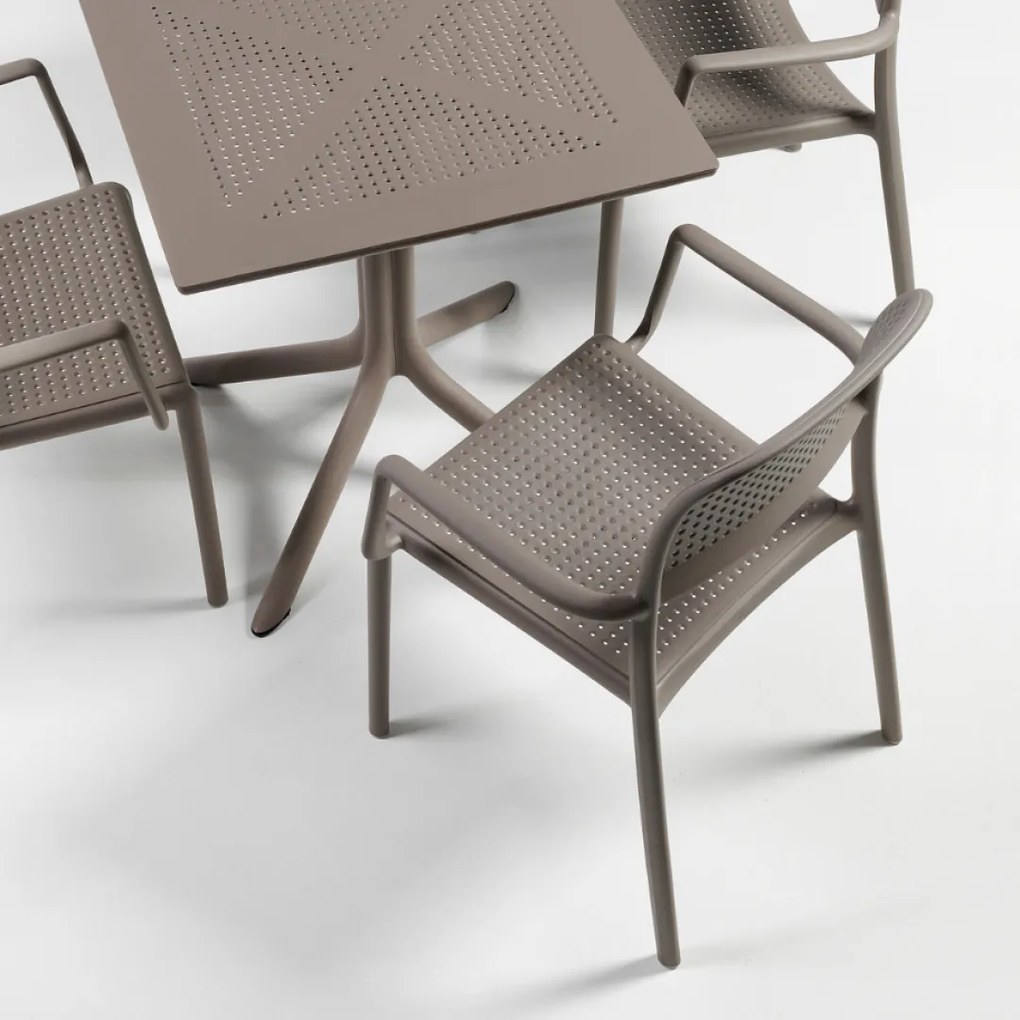 BORA ARMCHAIR záhradná stolička s podrúčkami tortora