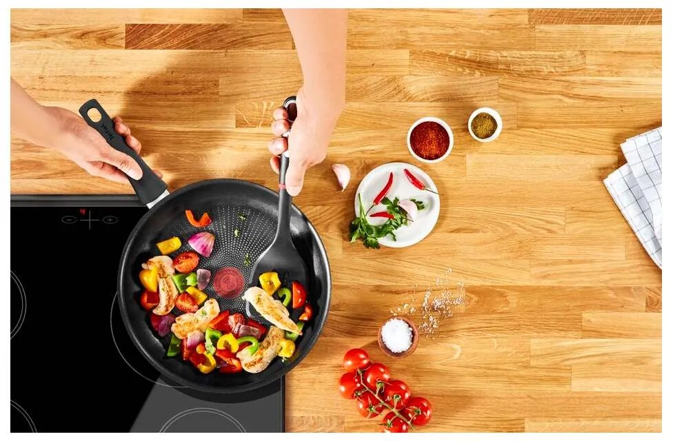 Panvica Tefal So Chef Black G2670672 28 cm (rozbalené)