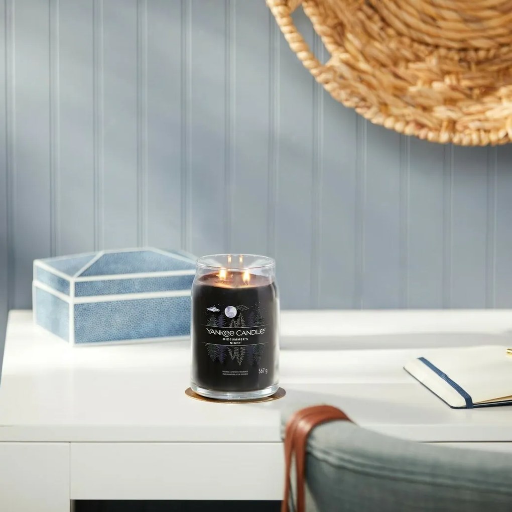 Yankee Candle Signature Midsummer’s Night Veľkávonná sviečka, 567 g, L