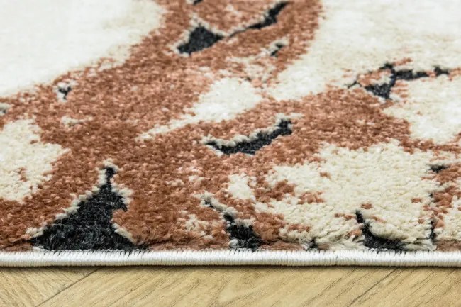 Koberec Bosa K421A krémový / medený