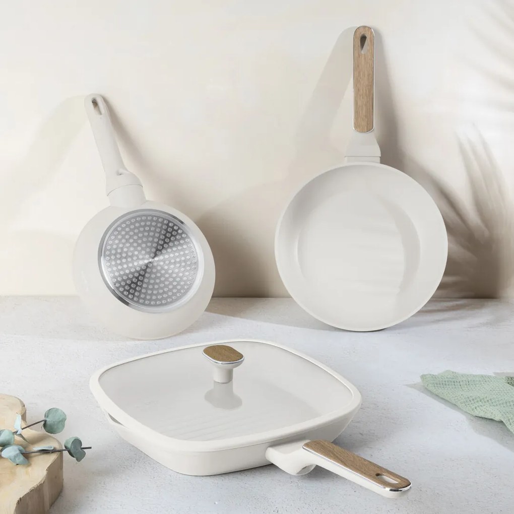 BerlingerHaus Súprava panvíc s titánovým povrchom Sahara Nordic, 3+1 ks