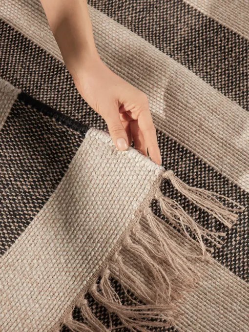 Koberec Hanse Home Handloom 1.0 PLAYA prírodný / biely / čierny