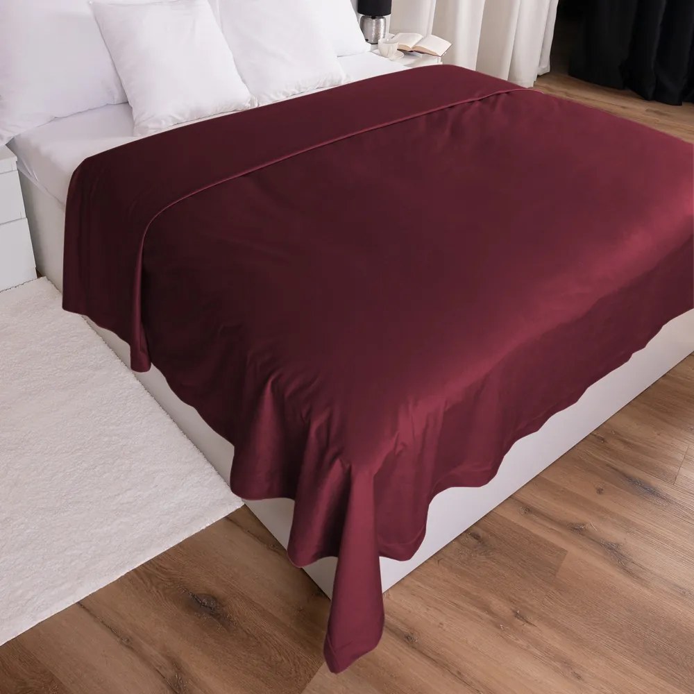 Biante Zamatový prehoz na posteľ Velvet Prémium SVP-010 Tmavo vínový 140x220 cm