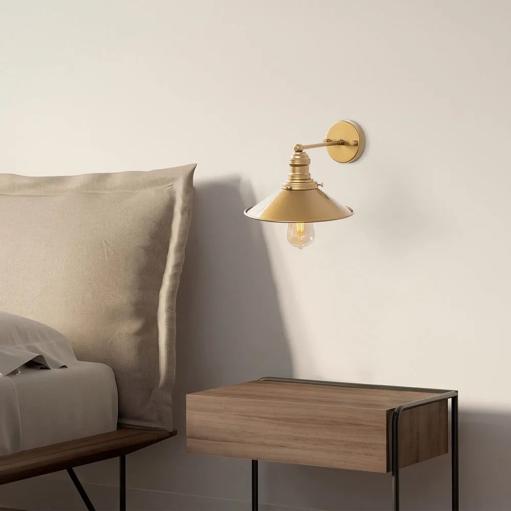 Nástenné svietidlo v zlatej farbe ø 24 cm Conical – Opviq lights
