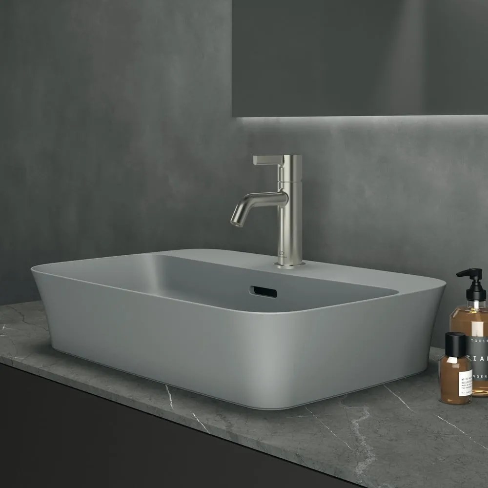 Svetlosivé keramické umývadlo 55x38 cm Ipalyss – Ideal Standard