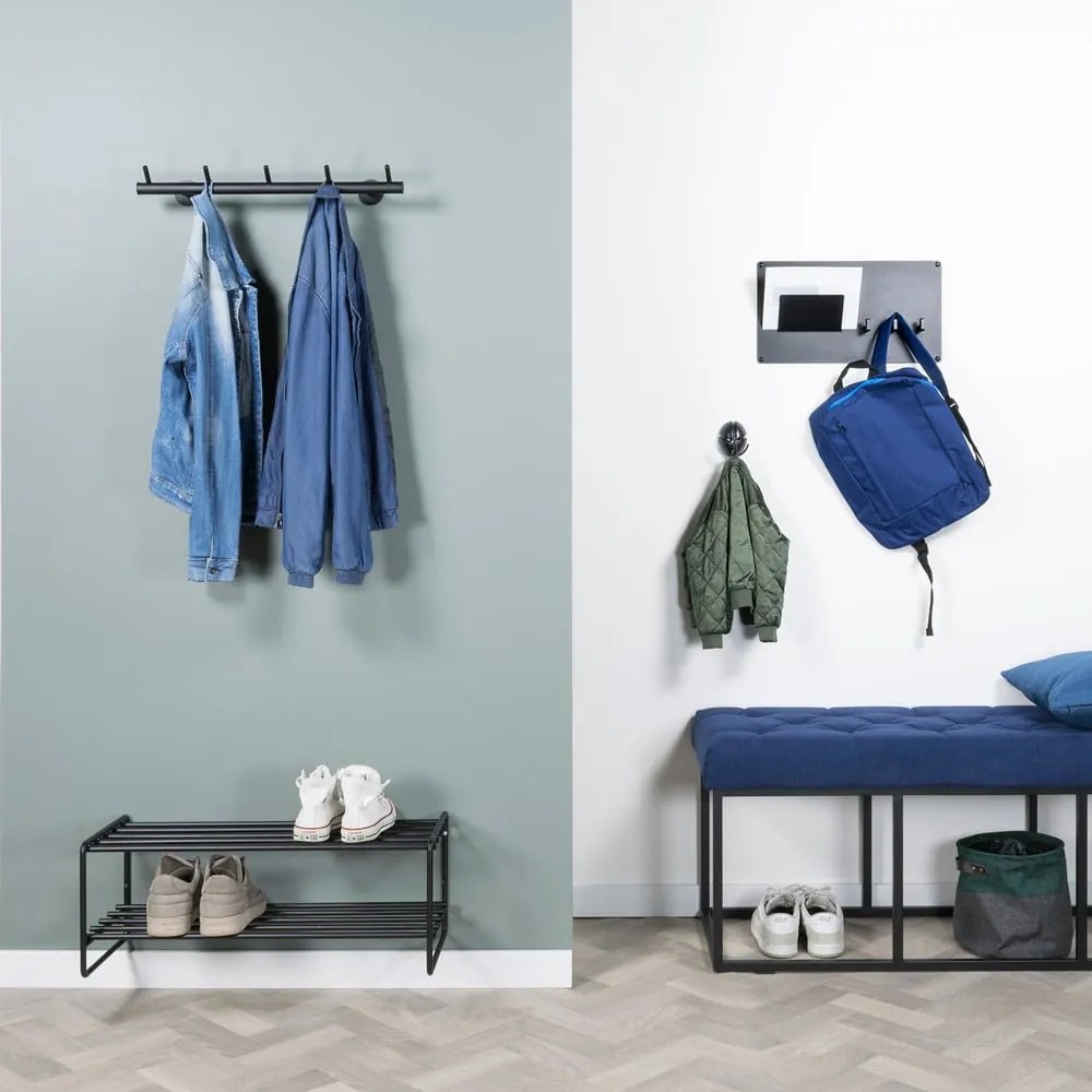 Čierny kovový nástenný vešiak Odin – Spinder Design