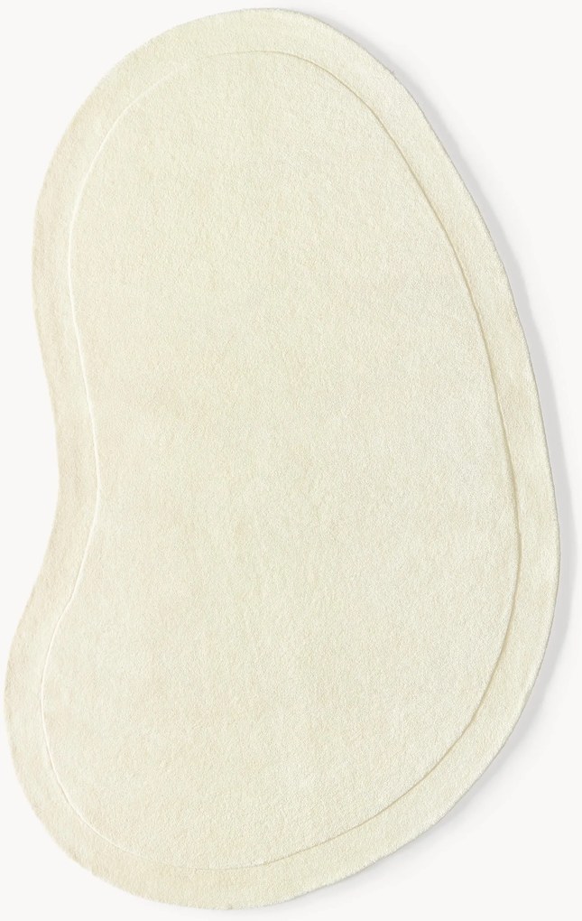 Ručne tuftovaný vlnený koberec v organickom tvare Kadey