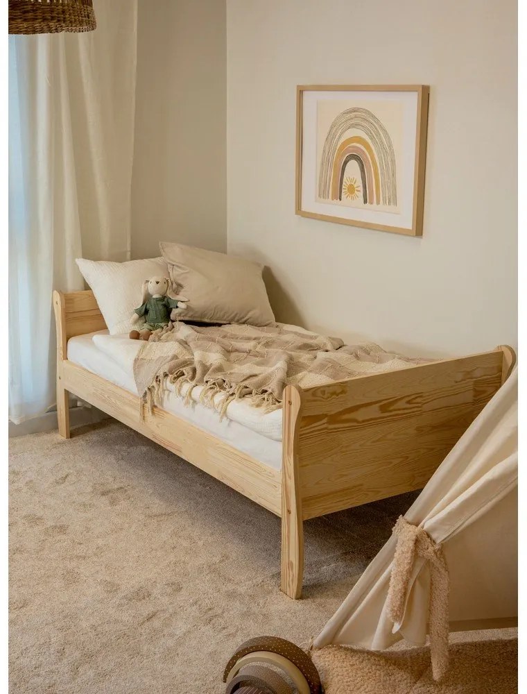 Detská posteľ z borovicového dreva s roštom 90x190 cm v prírodnej farbe Roma – Adeko
