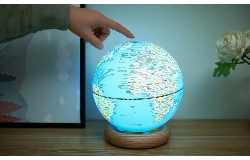 Glóbus ø 20 cm Atlas LED – Gingko