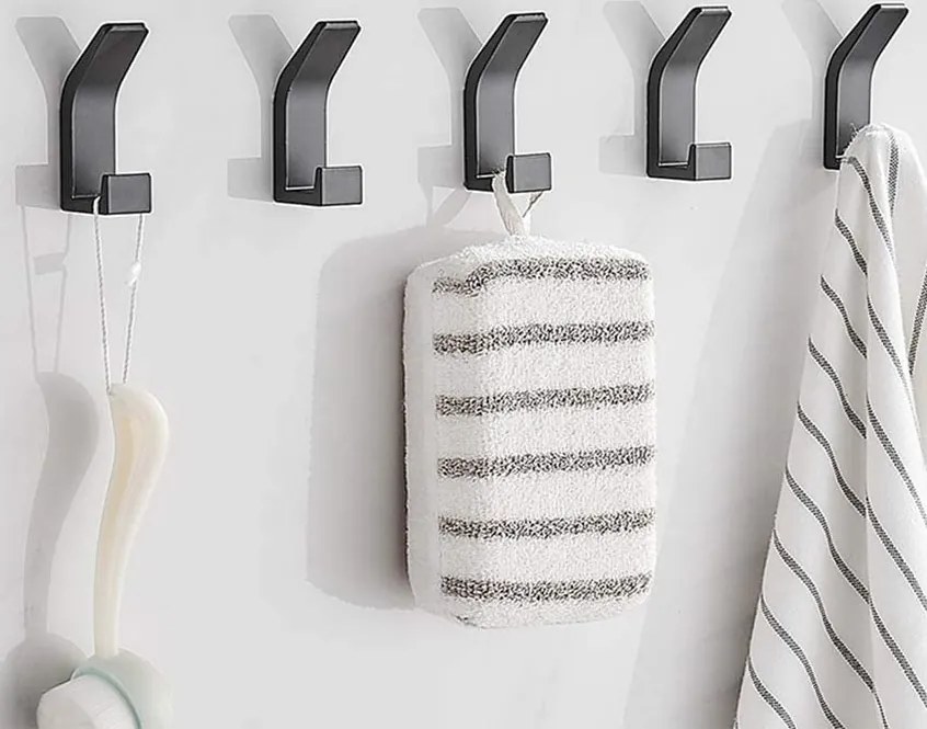 Súprava 5 čiernych háčikov Omnos