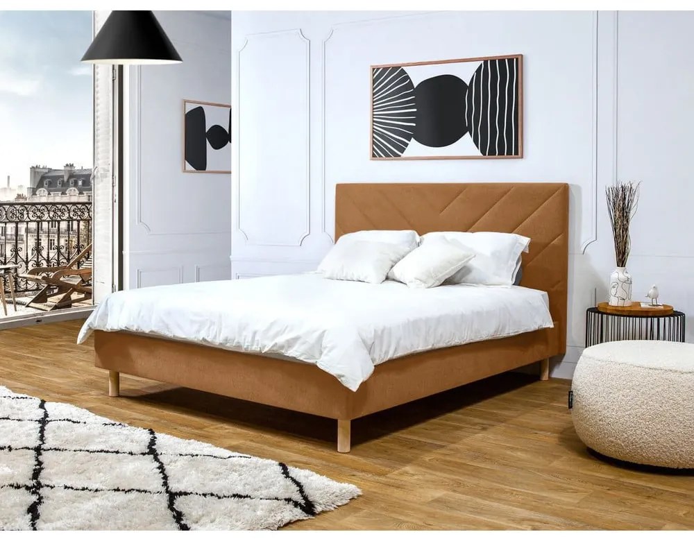 Oranžová čalúnená dvojlôžková posteľ s roštom 140x190 cm Romane – Bobochic Paris