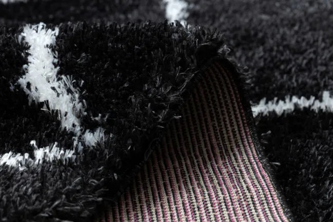 Koberec FLUFFY 2373 shaggy kratka, trellis - antracit / biely
