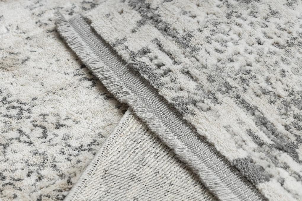 Moderný koberec TULS štrukturálny, strapce 51324 Vintage, vzor rámu slonová kosť / sivá Veľkosť: 180x270 cm