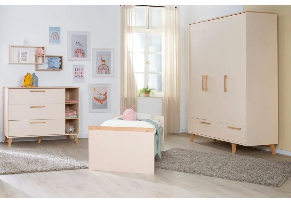 Krémová/v prírodnej farbe detská šatníková skriňa v dekore duba 138x200x55 cm Jil – Roba