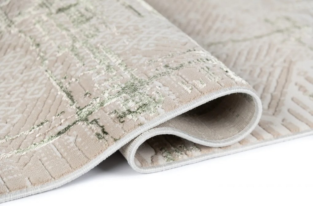 TA Koberec UE68A SVETLOZELENÁ PARMA YDD Rozmer: 120x170 cm