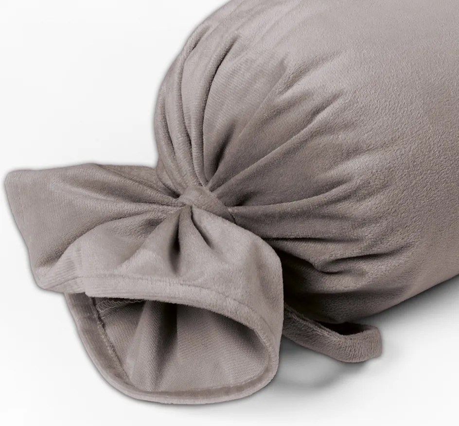 Biante Zamatový vankúš valec bonbon Velvet Prémium SVP-015 Latte 15x100 cm