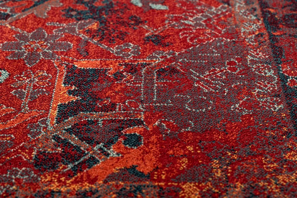 Koberec vlnený POLONIA Dukato Ornament, rubínovo - červený