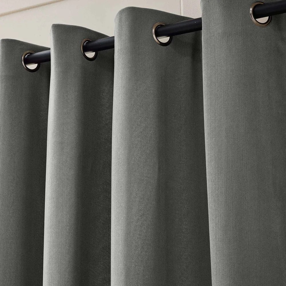 Antracitový menčestrový termo záves 140x260 cm Madison – douceur d'intérieur