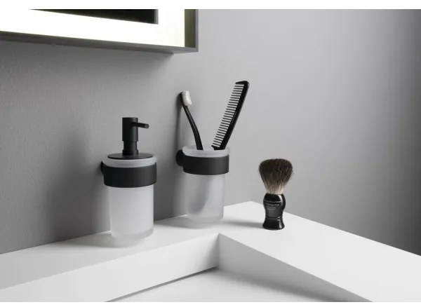 Gedy - Nástenný stojanček na zubné kefky PIRENEI mliečne sklo/čierna